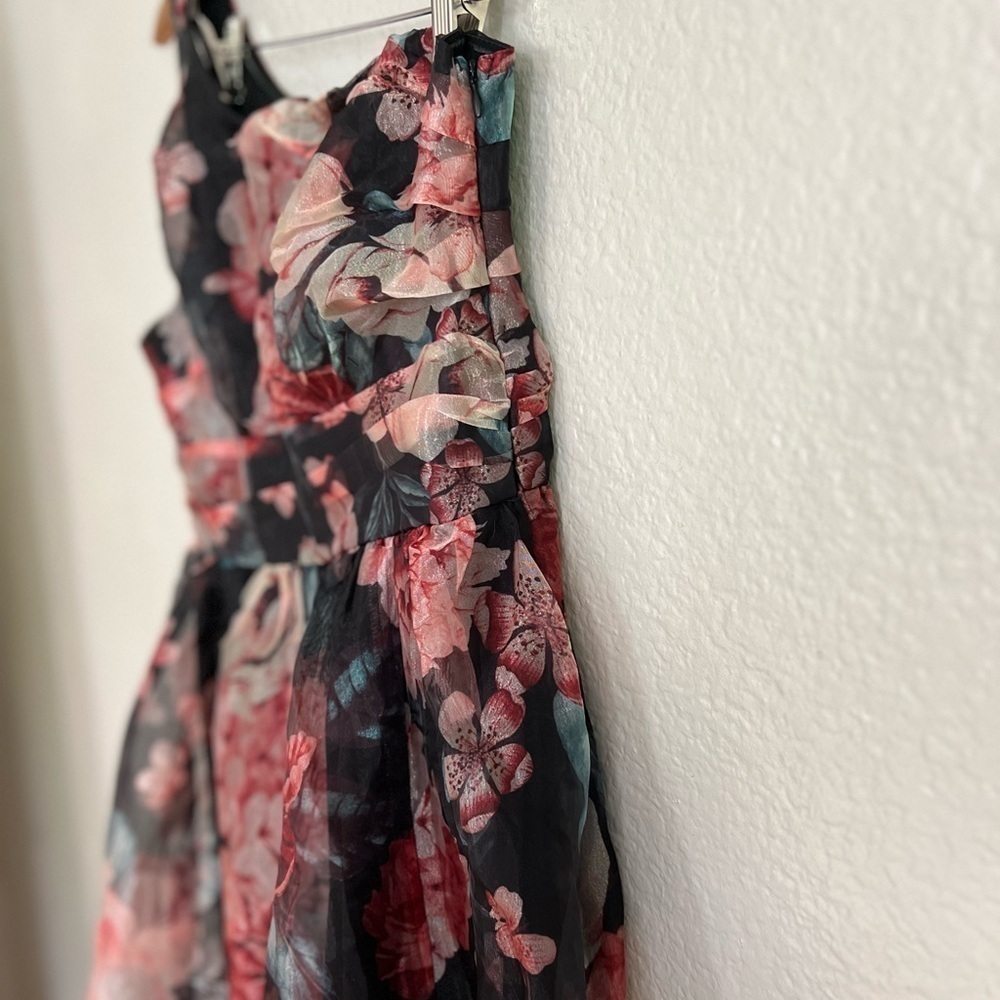 NWOT Bringing the Charm Black Floral Organza One-Shoulder Maxi Dress - Picture 6 of 9